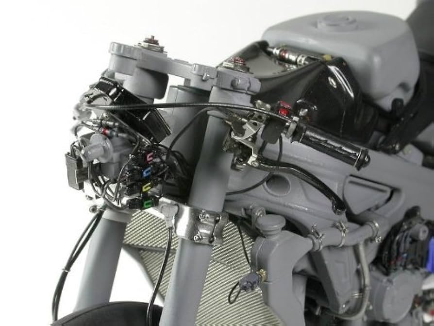 Top studio RC211V 2006 スーパーディテールアップセット Top Studio ホンダ RC211V 2006 スーパーディティールアップ